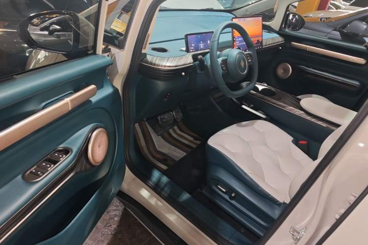 Used Baojun Cloud 2023 460 Max Lingxi Version Driver Seat
