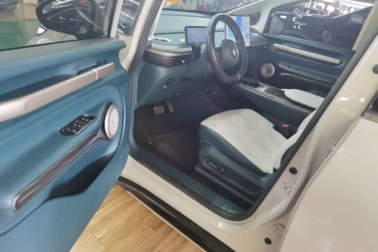 Used Baojun Cloud 2023 460 Max Driver Seat