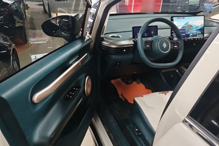 Used Baojun Cloud 2023 460 Pro Driver Seat
