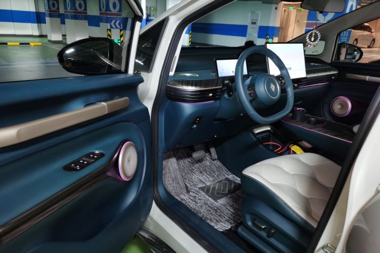 Used Baojun Cloud 2023 460 Max Driver Seat