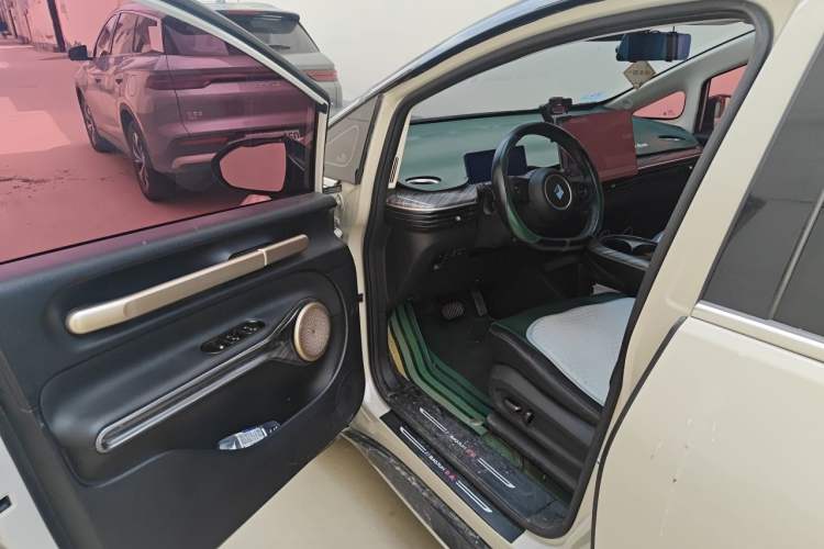 Used Baojun Cloud 2023 360 Pro Driver Seat