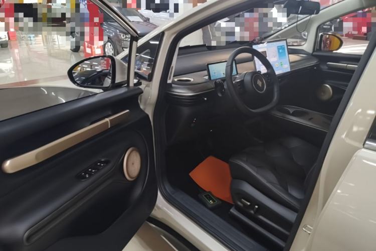 Used Baojun Cloud 2023 460 Pro Driver Seat