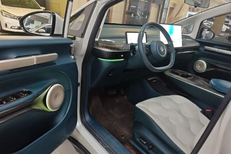 Used Baojun Cloud 2023 460 Max Driver Seat