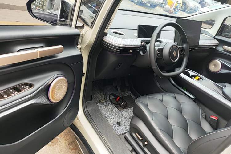 Used Baojun Cloud 2023 460 Max Driver Seat