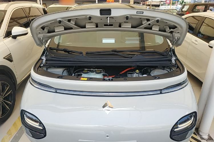 Used Baojun Cloud 2023 460 Max Engine Bay