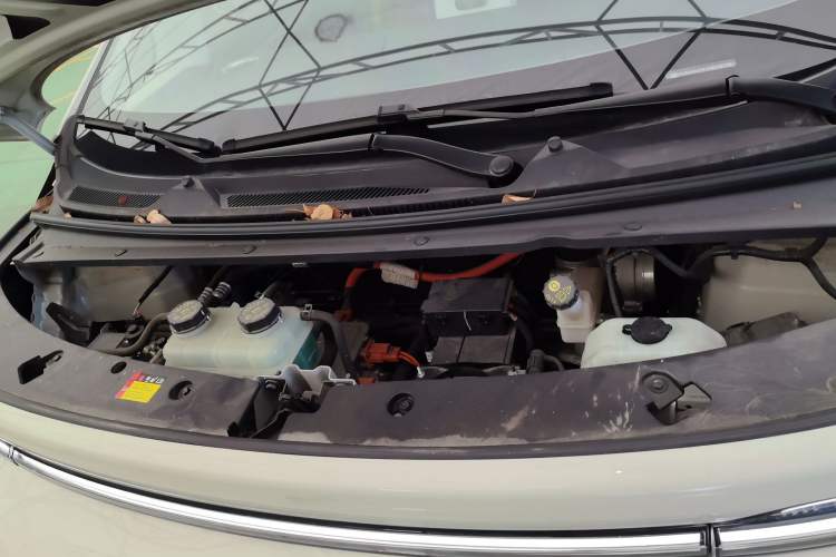 Used Baojun Cloud 2023 460 Max Lingxi Version Engine Bay
