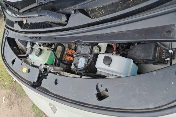 Used Baojun Cloud 2023 460 Max Engine Bay
