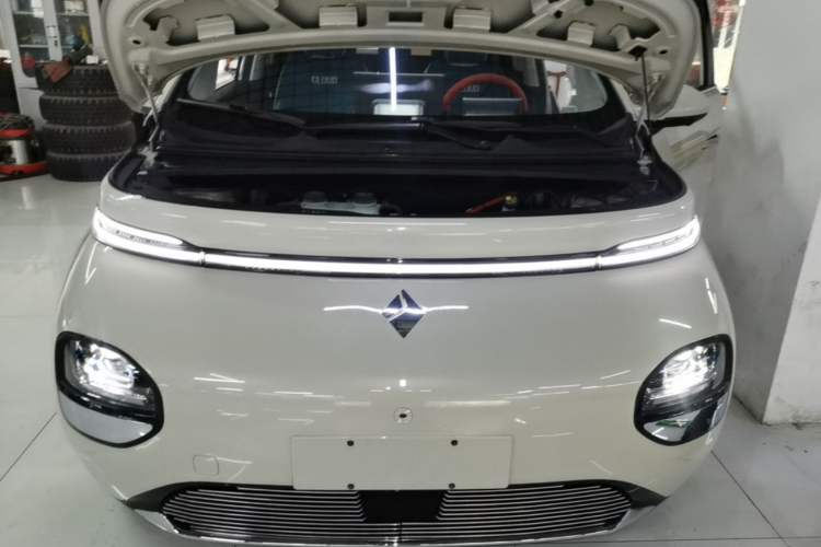Used Baojun Cloud 2023 460 Max Engine Bay