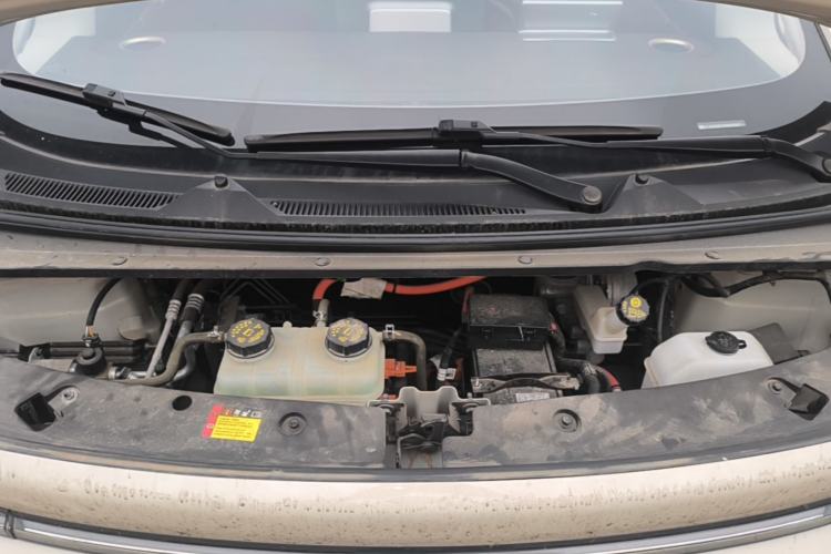 Used Baojun Cloud 2023 460 Max Engine Bay