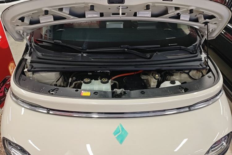 Used Baojun Cloud 2023 460 Pro Engine Bay