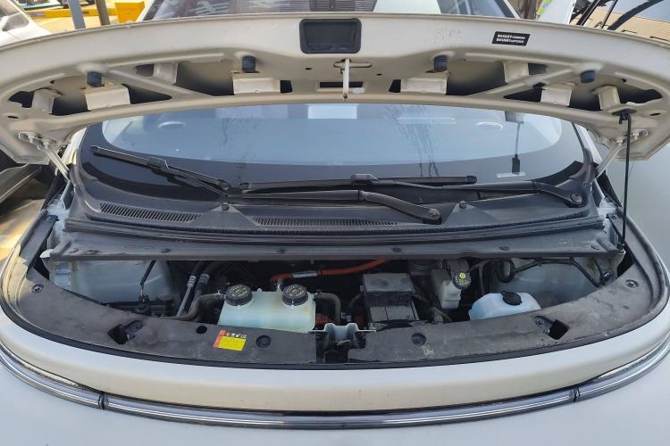 Used Baojun Cloud 2023 460 Max Engine Bay