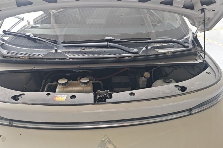 Used Baojun Cloud 2023 460 Max Engine Bay
