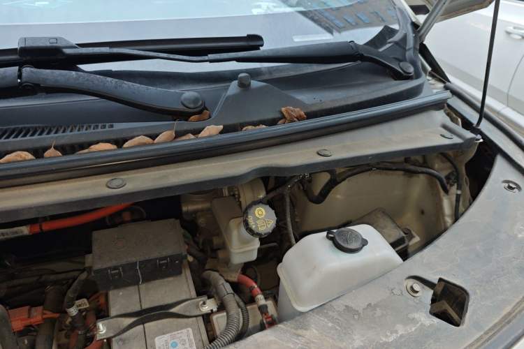 Used Baojun Cloud 2023 460 Max Engine Bay Left