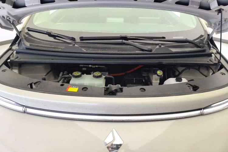 Used Baojun Cloud 2023 460 Max Lingxi Version Engine Bay