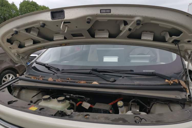 Used Baojun Cloud 2023 460 Max Lingxi Version Engine Bay