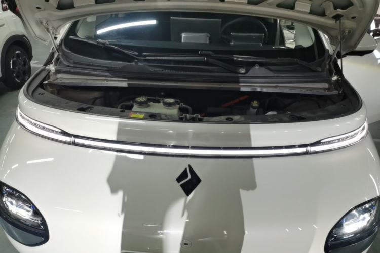 Used Baojun Cloud 2023 460 Pro Engine Bay