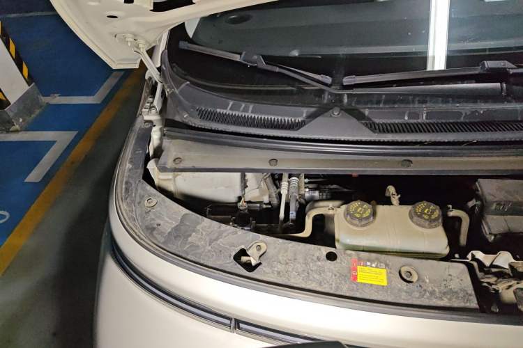 Used Baojun Cloud 2023 460 Max Engine Bay Right