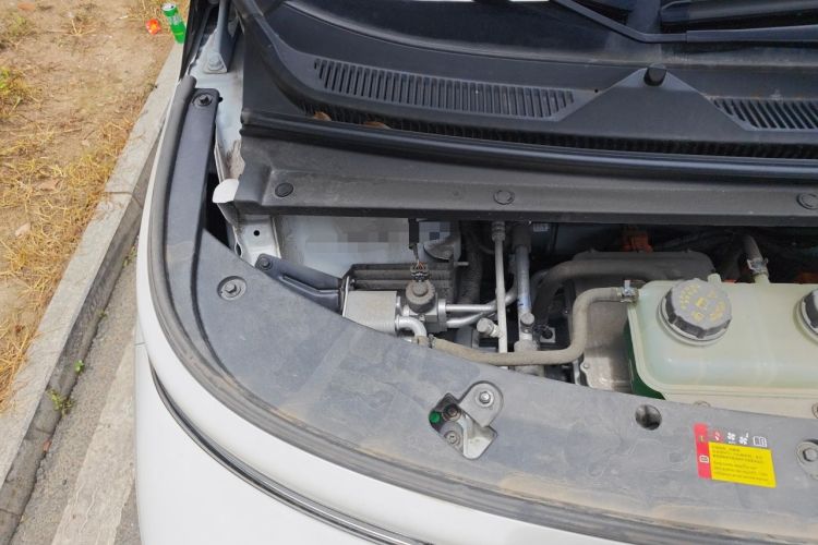 Used Baojun Cloud 2023 460 Plus Operational Exclusive Edition Engine Bay Right
