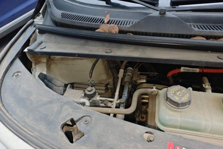 Used Baojun Cloud 2023 460 Max Engine Bay Right