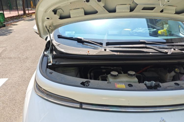 Used Baojun Cloud 2023 460 Pro Lingxi Version Engine Bay Right