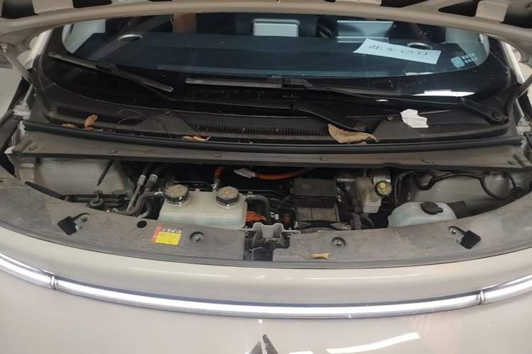 Used Baojun Cloud 2023 460 Max Engine Bay