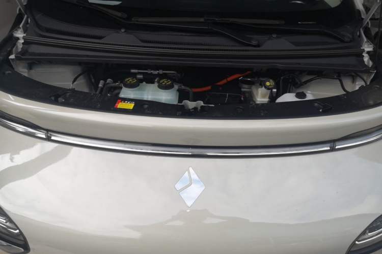 Used Baojun Cloud 2023 460 Pro Engine Bay