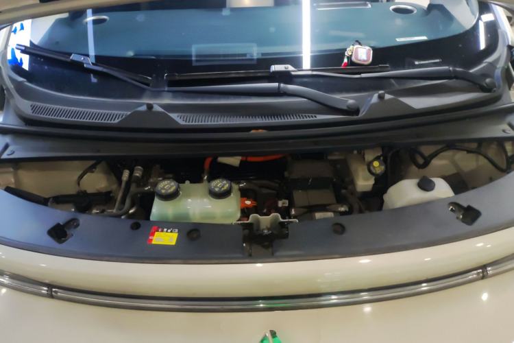 Used Baojun Cloud 2023 460 Pro Engine Bay