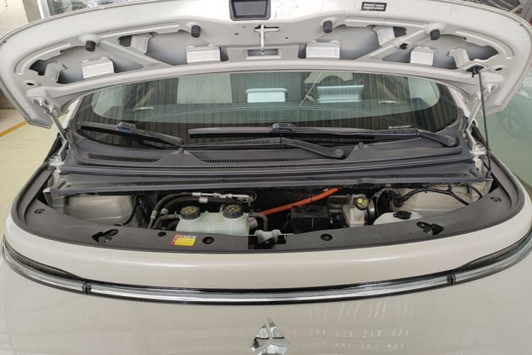 Used Baojun Cloud 2023 460 Max Lingxi Version Engine Bay