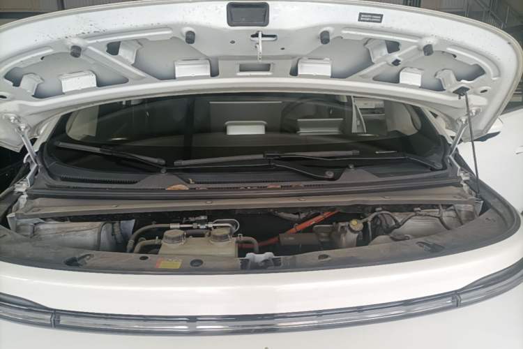 Used Baojun Cloud 2023 460 Max Engine Bay
