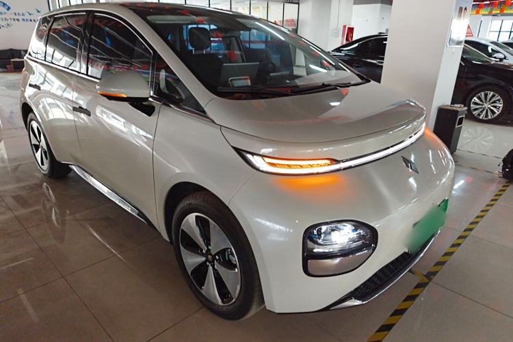 Used Baojun Cloud 2023 460 Max Exterior 1