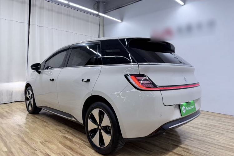 Used Baojun Cloud 2023 460 Max Exterior 1