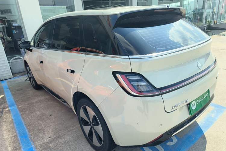 Used Baojun Cloud 2023 460 Max Exterior 2