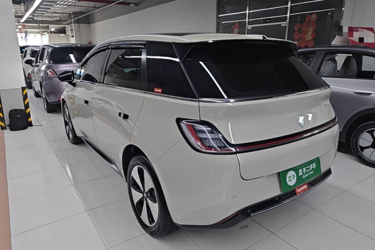 Used Baojun Cloud 2023 460 Max Exterior 2