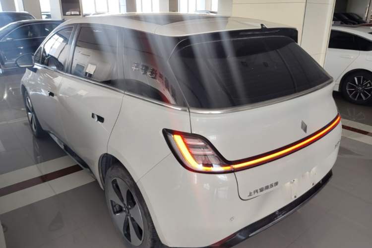 Used Baojun Cloud 2023 460 Max Exterior 2