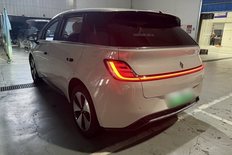 Used Baojun Cloud 2023 460 Pro Exterior 3