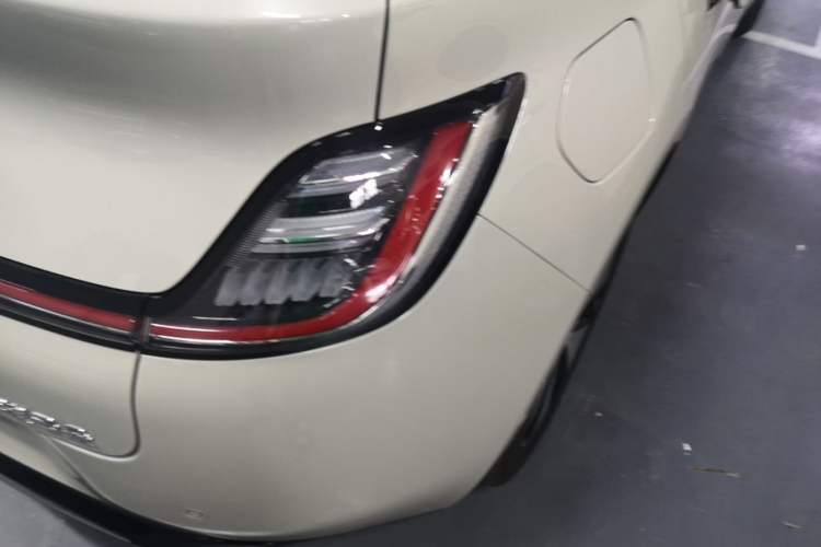 Used Baojun Cloud 2023 460 Max Lingxi Version Exterior 3