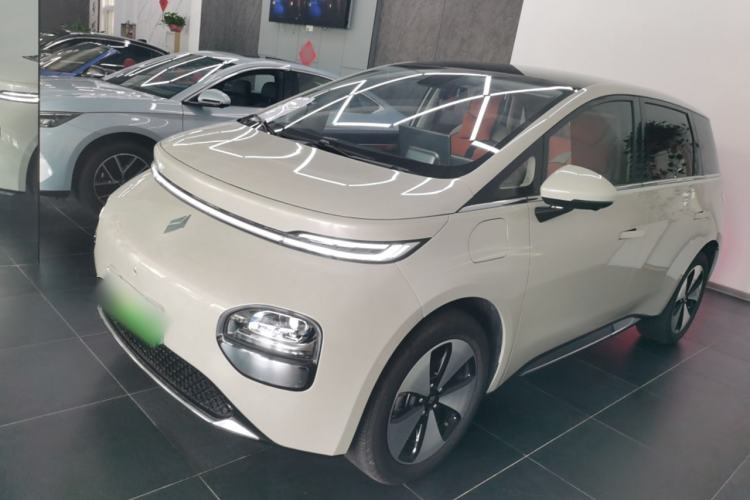 Used Baojun Cloud 2023 460 Max Exterior 3