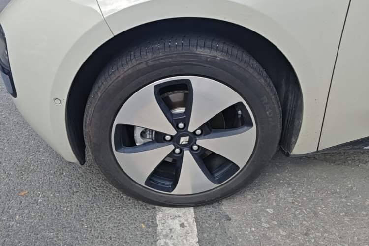Used Baojun Cloud 2023 460 Max Lingxi Version Exterior 4