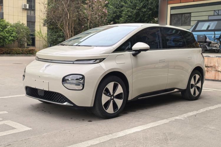 Used Baojun Cloud 2023 460 Pro Exterior 4