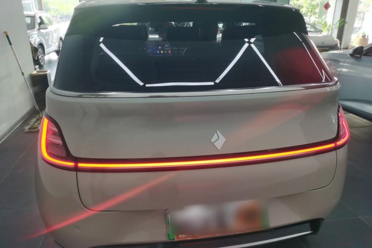 Used Baojun Cloud 2023 460 Max Exterior 4