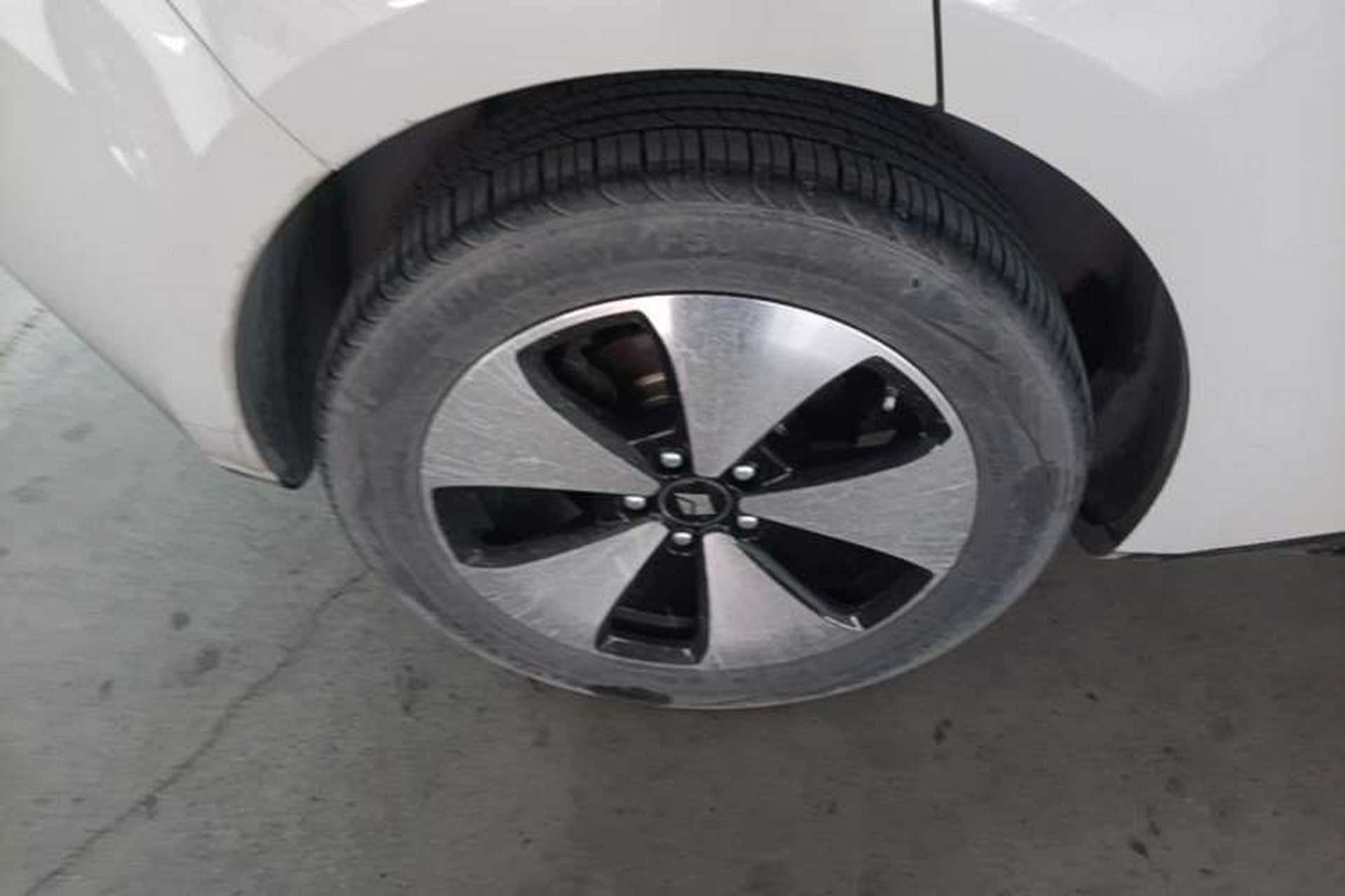 Used Baojun Cloud 2023 460 Max Exterior 5