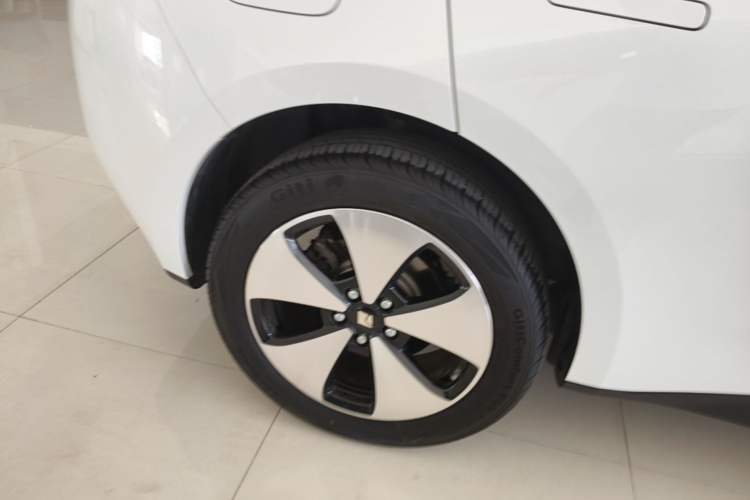 Used Baojun Cloud 2023 460 Plus Operational Exclusive Edition Exterior 5