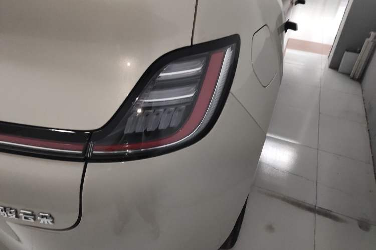 Used Baojun Cloud 2023 460 Max Exterior 6