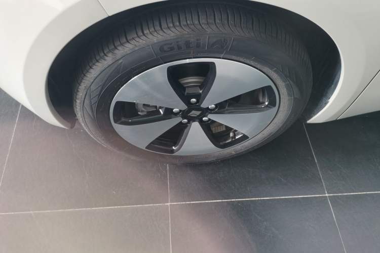 Used Baojun Cloud 2023 460 Max Exterior 7