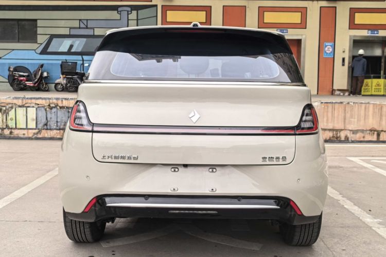 Used Baojun Cloud 2023 460 Pro Exterior 8