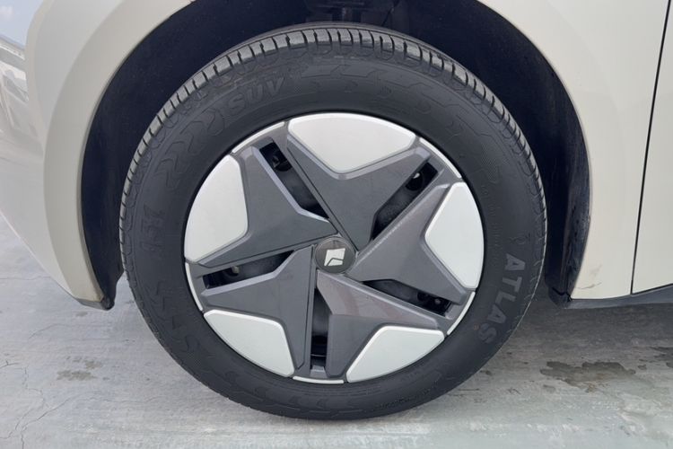 Used Baojun Cloud 2023 360 Plus Exterior 9