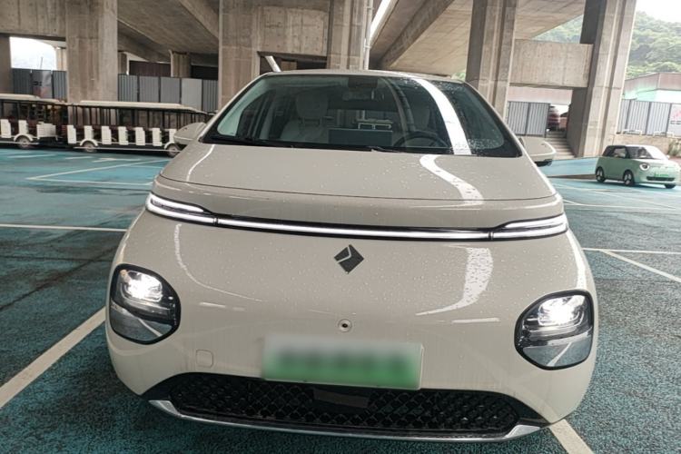 Used Baojun Cloud 2023 460 Pro Front