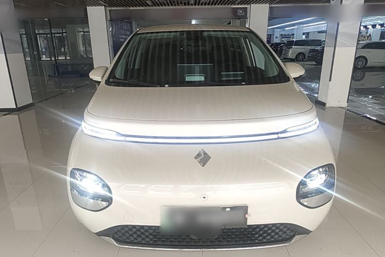 Used Baojun Cloud 2023 460 Pro Front