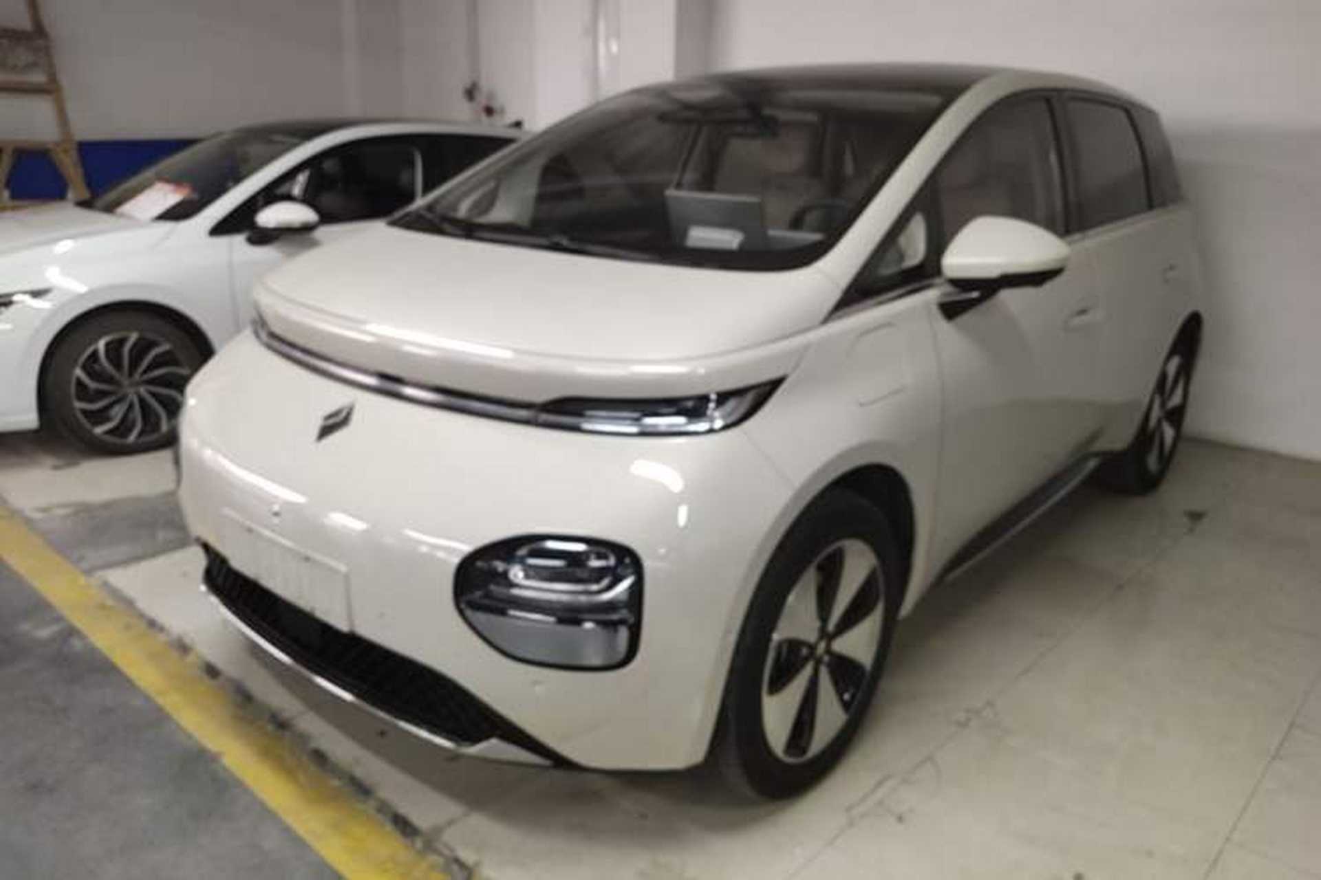 Used Baojun Cloud 2023 460 Pro Lingxi Version Front Left 45 Deg