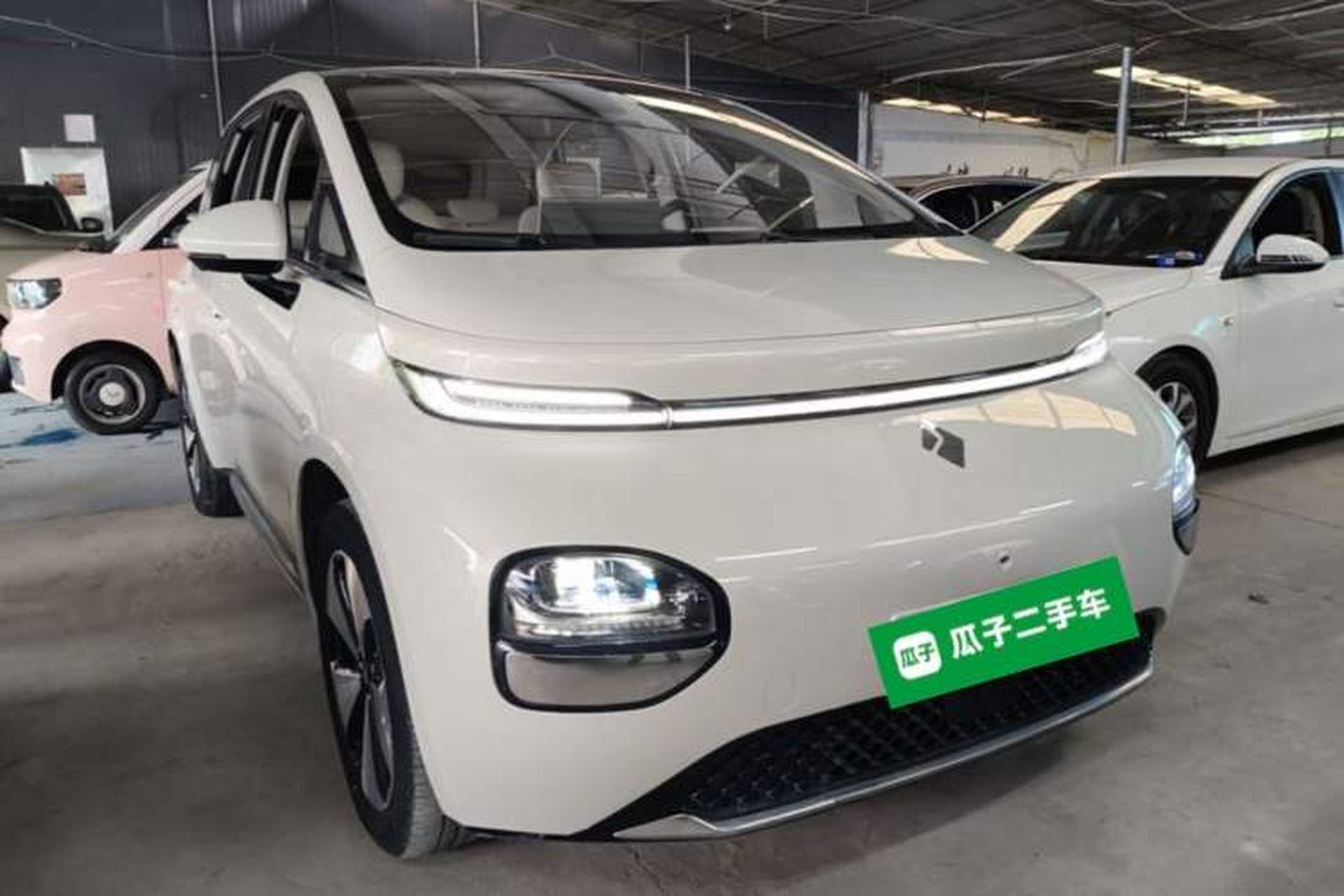 Used Baojun Cloud 2023 460 Max Front Right 45 Deg